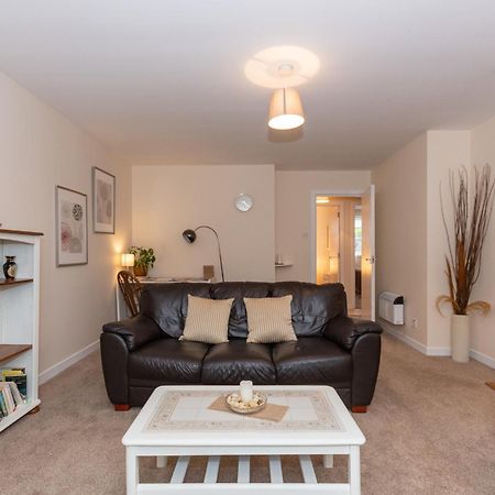 Central St Andrews 2 Bed Apartment - Free Parking Bagian luar foto