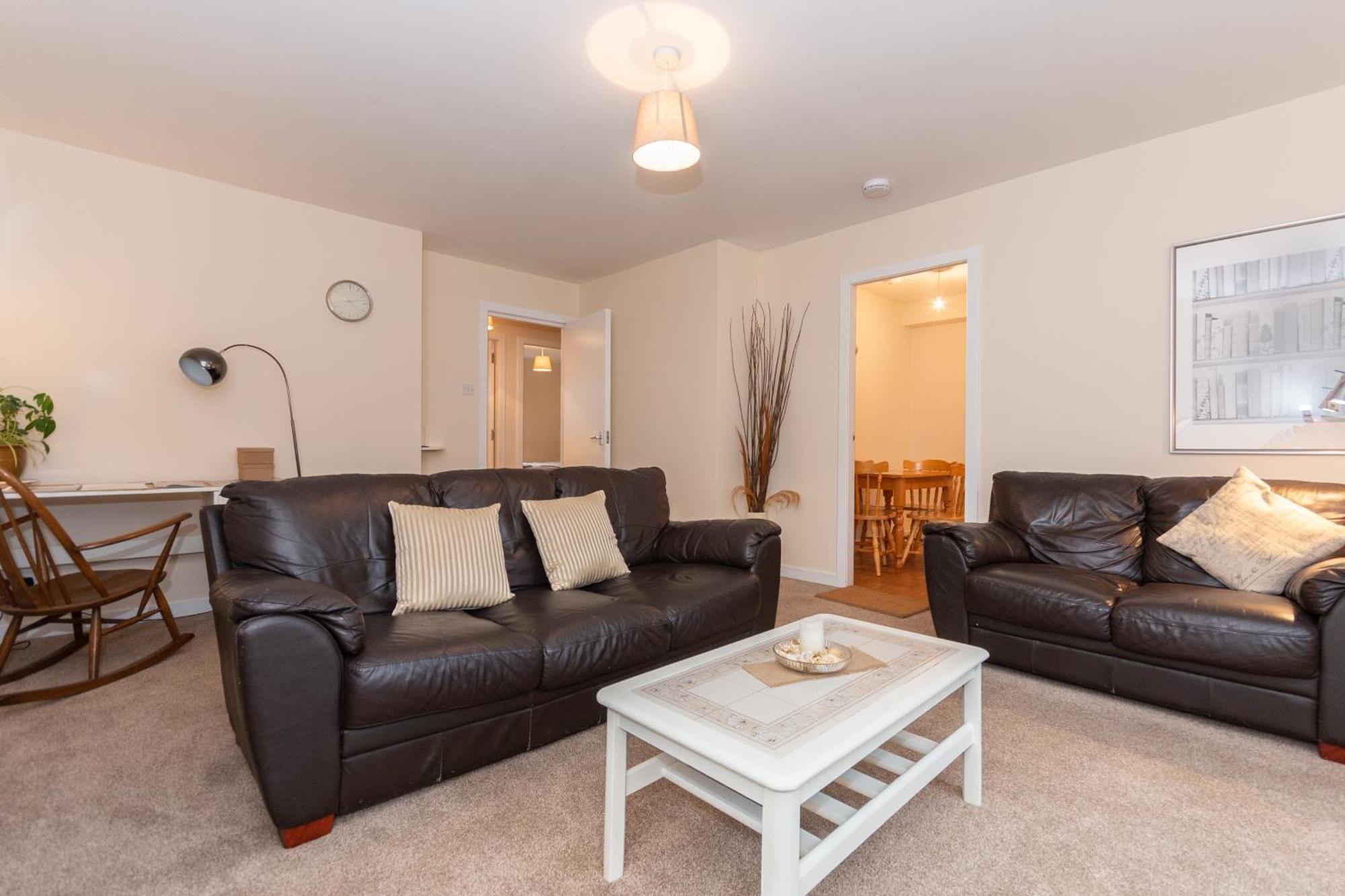 Central St Andrews 2 Bed Apartment - Free Parking Bagian luar foto